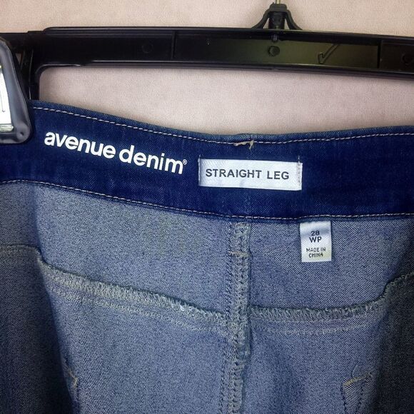 Avenue Denim Blue Straight Leg Stretchy Jeans Size 28P - Picture 5 of 6